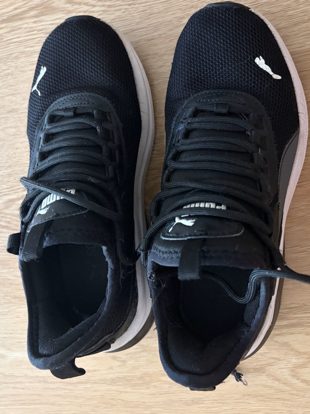 Puma Black Mesh Low-Top Sneakers with White Accents size 5